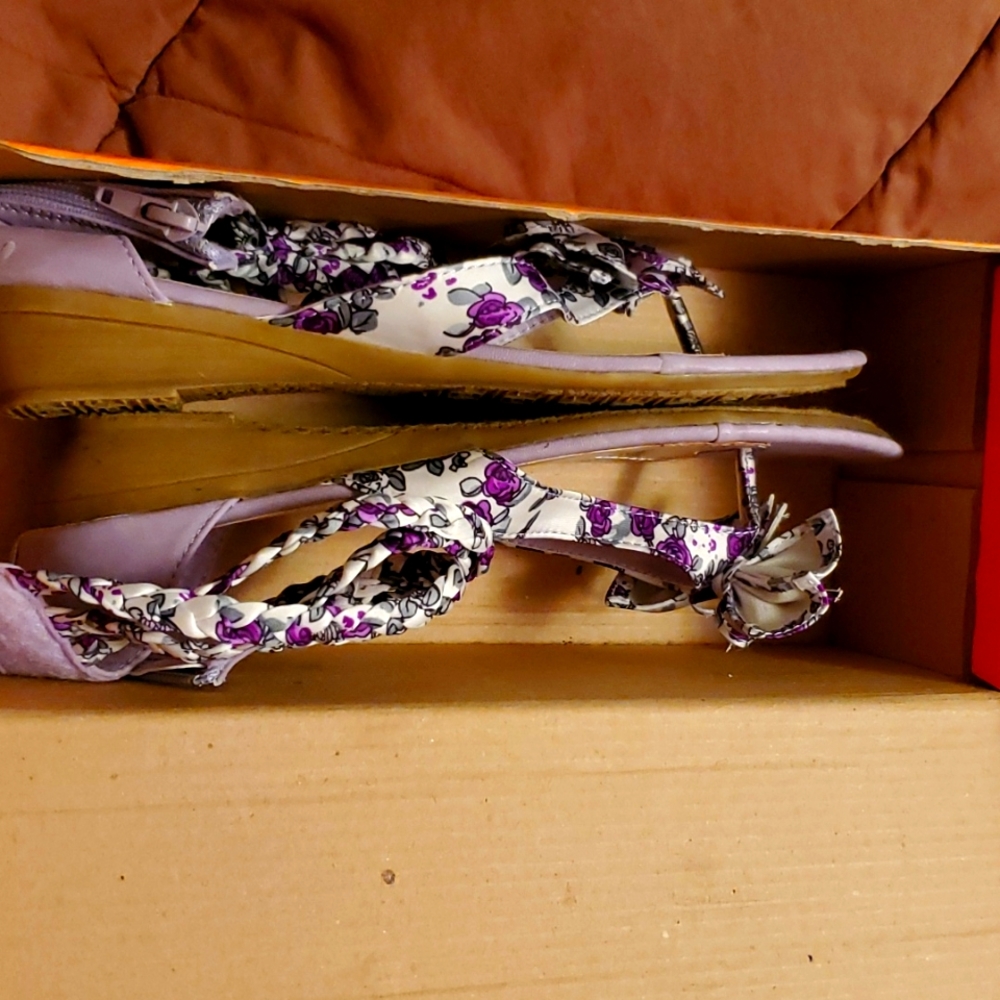 Forever sandals